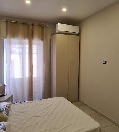Garibaldi Room Napels Buitenkant foto