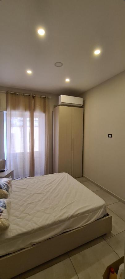 Garibaldi Room Napels Buitenkant foto