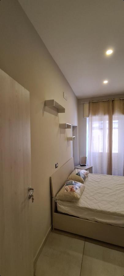 Garibaldi Room Napels Buitenkant foto